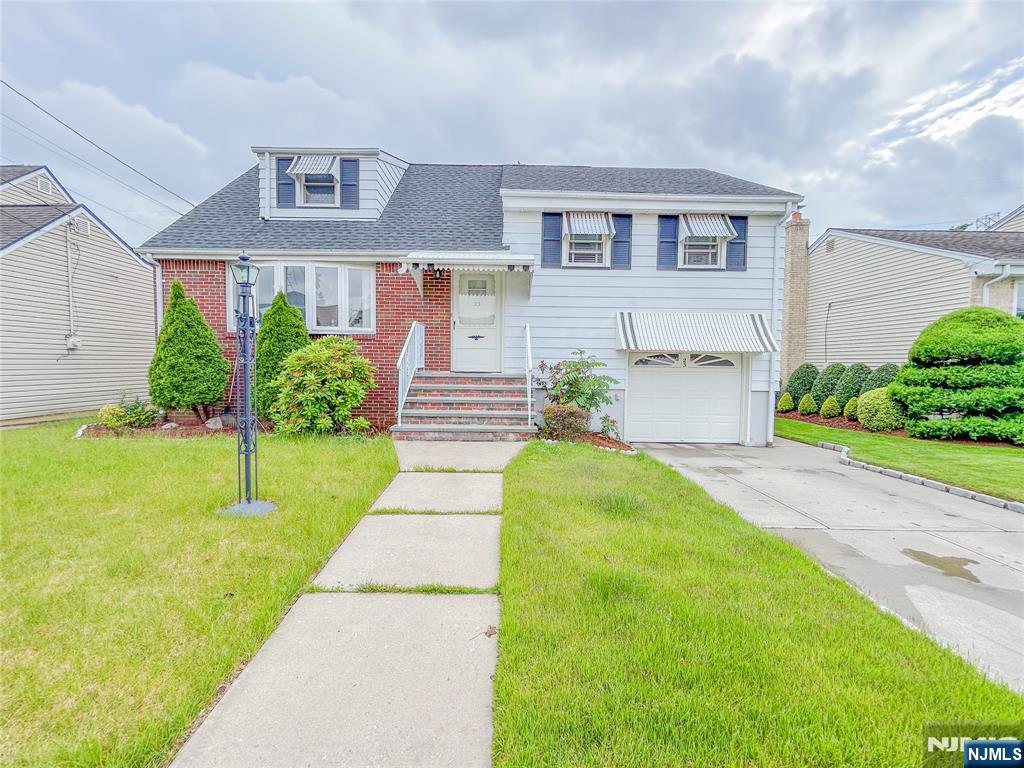 Property for Sale at 23 Bogle Avenue, North Arlington, New Jersey - Bedrooms: 3 
Bathrooms: 2 
Rooms: 8  - $599,000