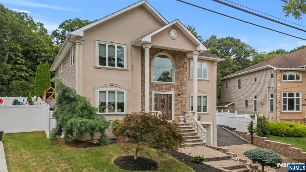 142 Highview Drive