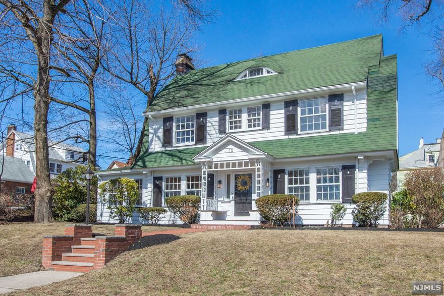 Ready to move to Montclair? With over 2,400 sq feet on .34 acres, this home has it all. A classic center hall colonial with plenty of charm and newer updates fit for today. Newly finished original hardwood floors throughout and painted top to bottom. The first floor has a HUGE formal living room with fireplace, family room with built in's and door leading to back yard patio, formal dining room with original corner built-ins. Oversized windows lets in all natural lighting. New kitchen with center island, butcher block countertops, new SS appliances and backsplash. Full fin bsmt with tall ceilings with a wet bar, sump pump and tons of space! The 2nd floor features a primary bedroom with 2 walk-in closets, fireplace and en-suite. Additionally, the 2nd floor has a hall bath with tub shower, 2 large bedrooms and 1 bonus room. On the 3rd floor, 2 more bedrooms and a full bathroom with a clawfoot tub. Plenty of storage space as well! 2 car garage &less than 1 mile to 2 train stations.