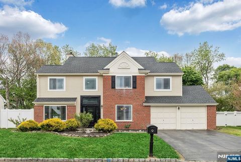 Photo of 9 Fox Chase Road, Jefferson Township, NJ 07438 (MLS # 26018559)