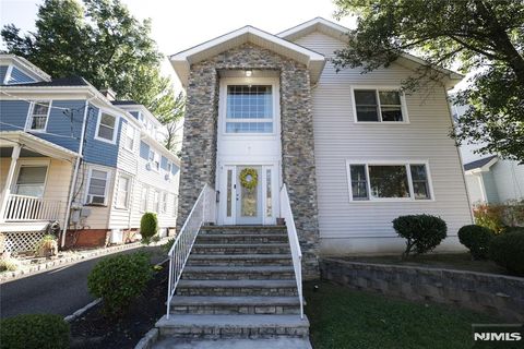 Photo of 59 Spring Valley Ave, Hackensack, NJ 07601 (MLS # 25037657)