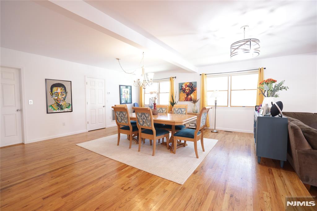 59 Spring Valley Avenue