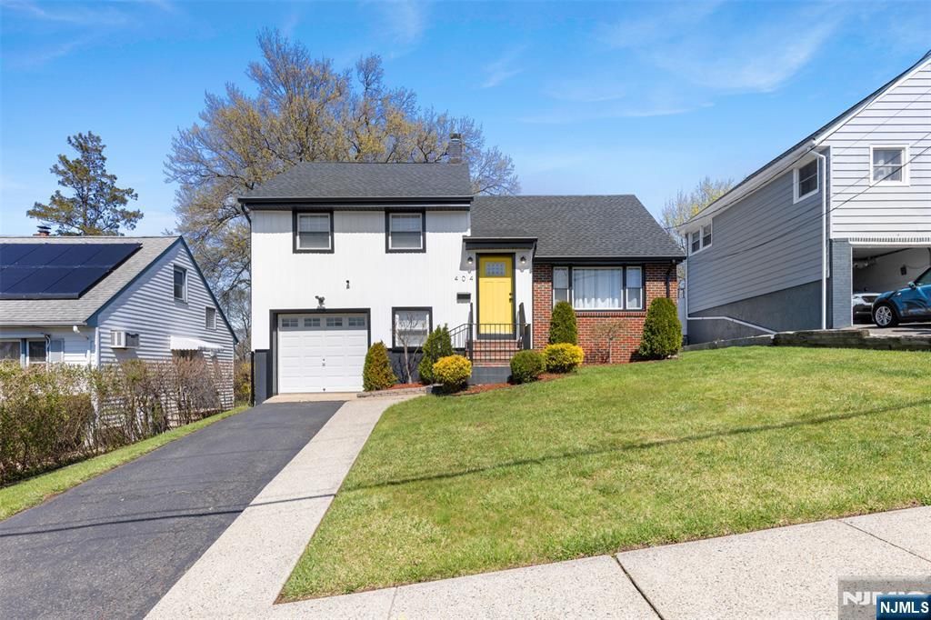 Photo of 404 Simons Avenue, Hackensack, NJ 07601 (MLS # 26011677)