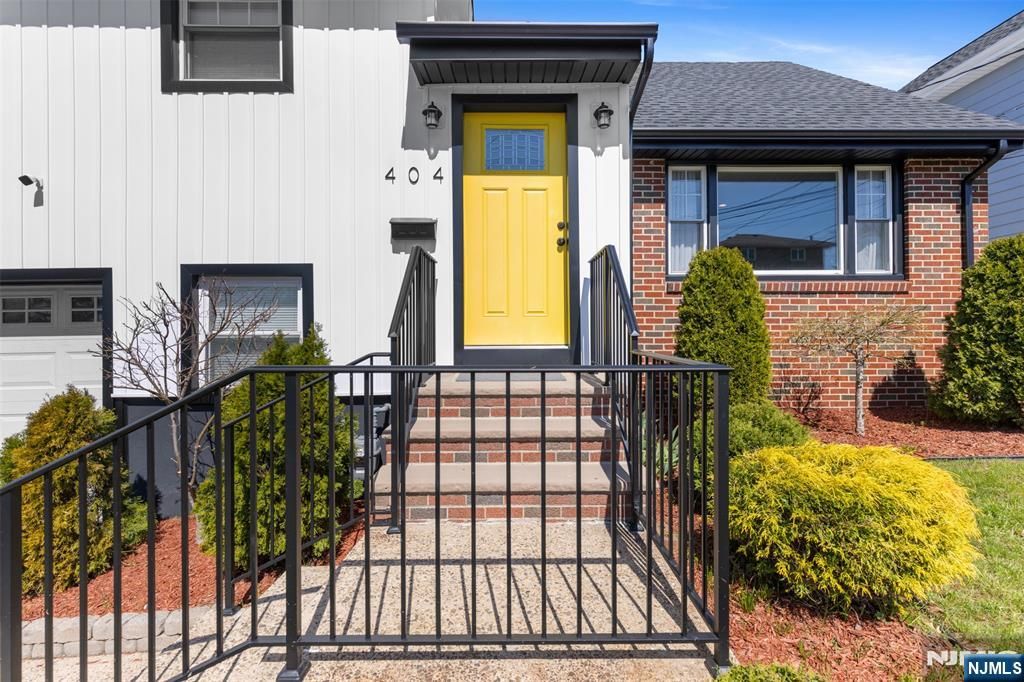 Photo of 404 Simons Avenue, Hackensack, NJ 07601 (MLS # 26011677)