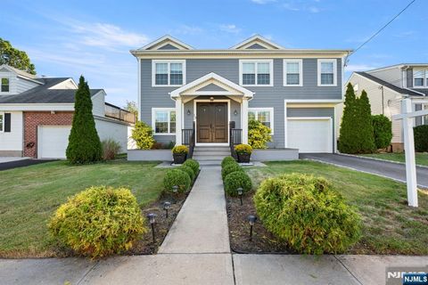 19 Schlosser Drive Rochelle Park NJ 07662