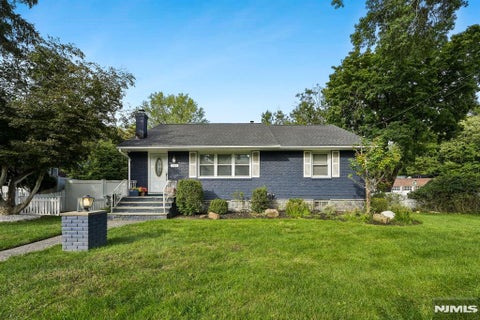 Photo of 383 Closter Dock Rd, Closter, NJ 07624 (MLS # 26033657)