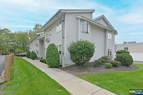 15 Crest Street A Westwood NJ 07675