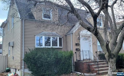 125-127 Canterbury Avenue North Arlington NJ 07031
