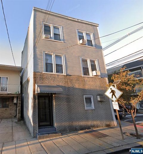 Photo of 137 41st St, Union City, NJ 07087 (MLS # 26010191)