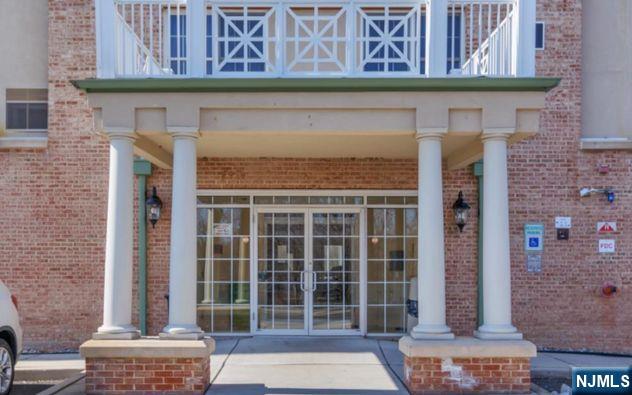 2205 Windsor Park Court 205