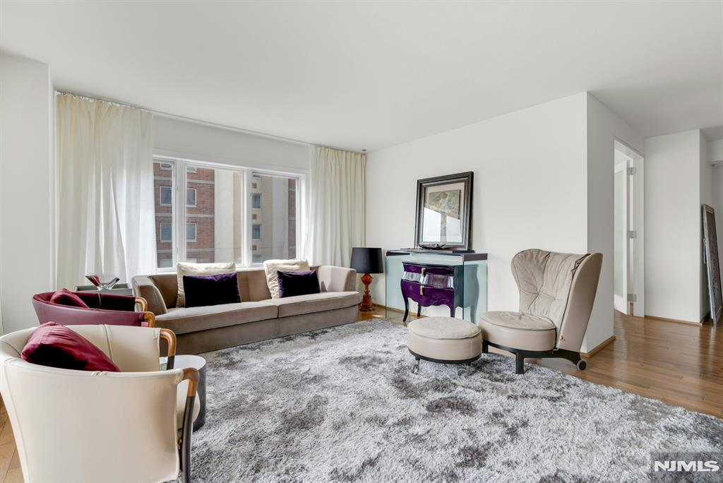 Homes for Sale in Northern NJ | ThisIsRiverEdge.com 3219 City Place