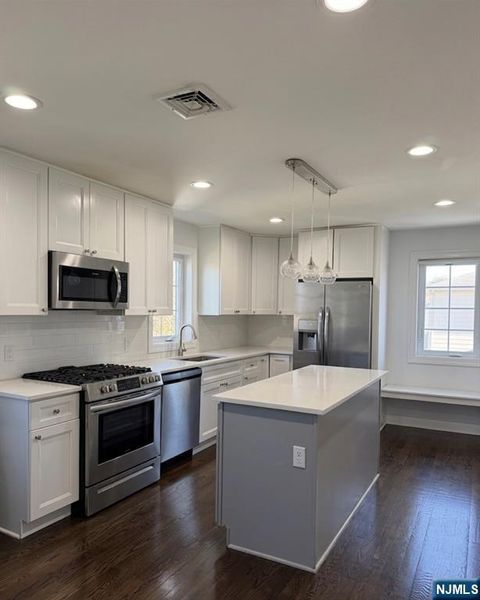 61 Chestnut Street 2 Lodi NJ 07644