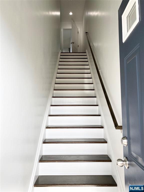 61 Chestnut Street 2