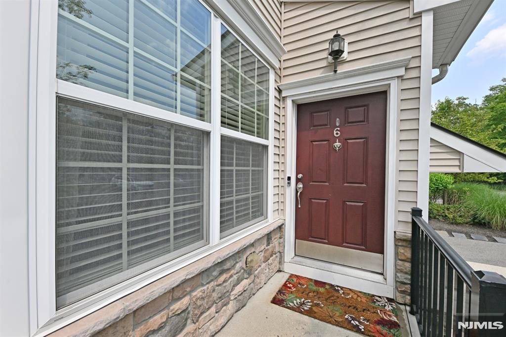 6 Masterson Court
