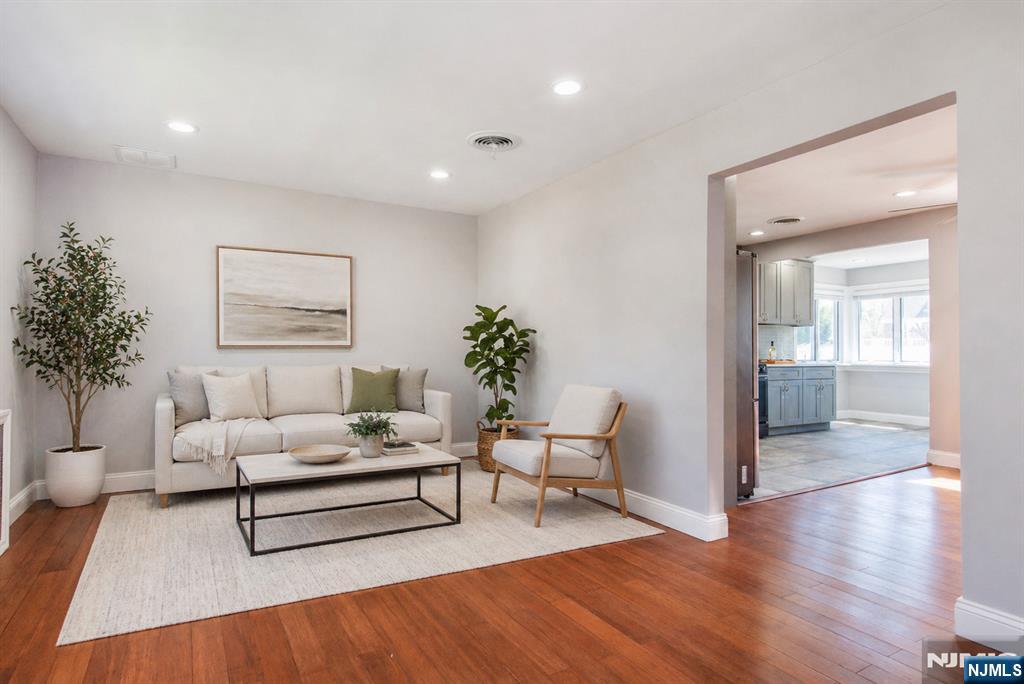 40 Winslow Terrace