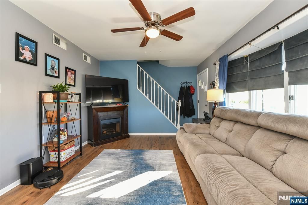 Photo of 2 Lincoln Place, Moonachie, NJ 07074 (MLS # 25037648)