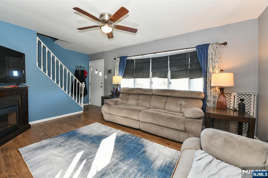 2 Lincoln Place