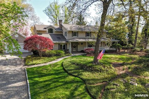 12 Beresford Road Allendale NJ 07401
