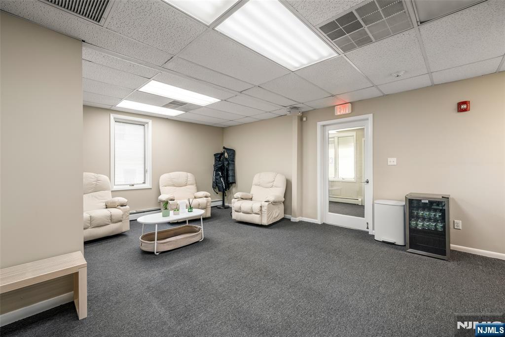 22-05 Maple Avenue