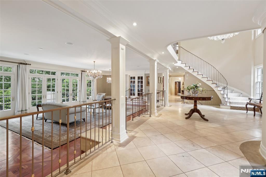 11 Woodfield Lane