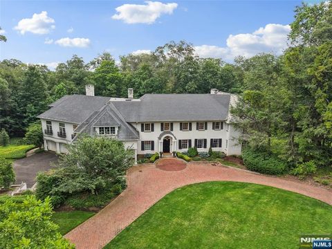 11 Woodfield Lane Saddle River NJ 07458