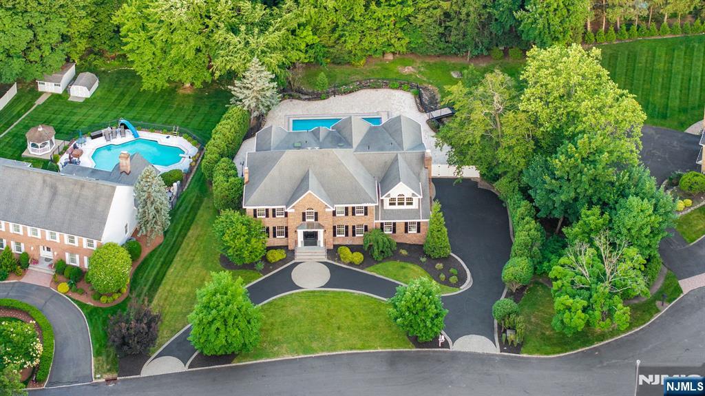 312 Saw Mill Lane