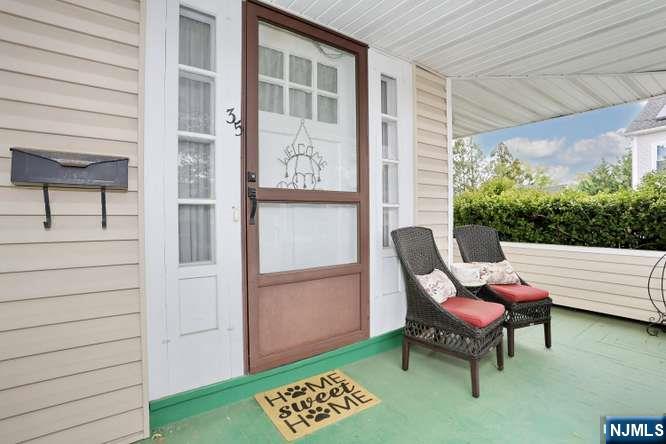 35 Demarest Avenue