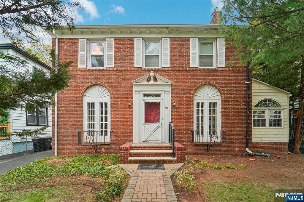 122 Holland Road