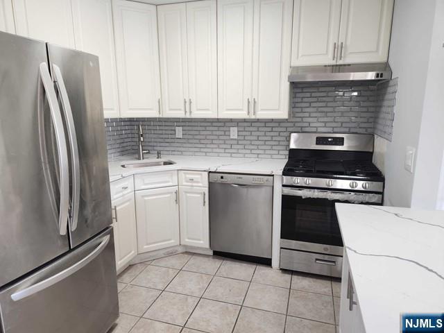 85 Palisades Boulevard 1