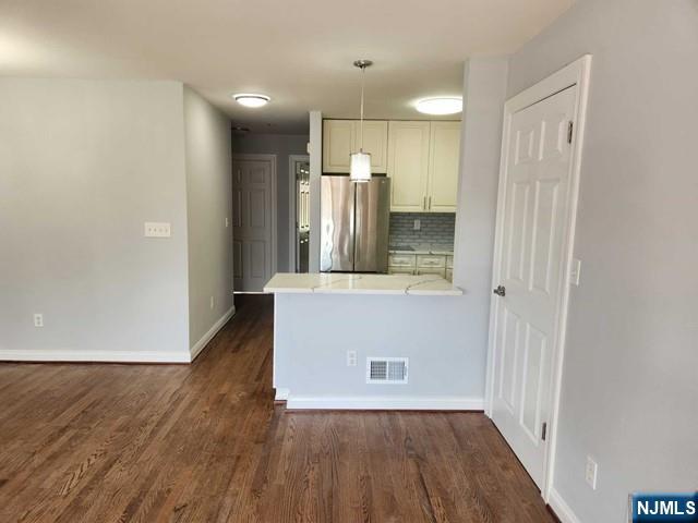 85 Palisades Boulevard 1