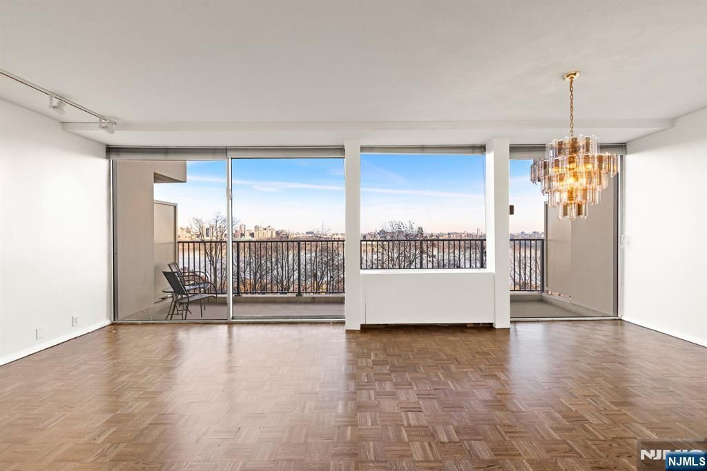 Photo of 3 Horizon Rd #G-11, Fort Lee, NJ 07024 (MLS # 26007071)