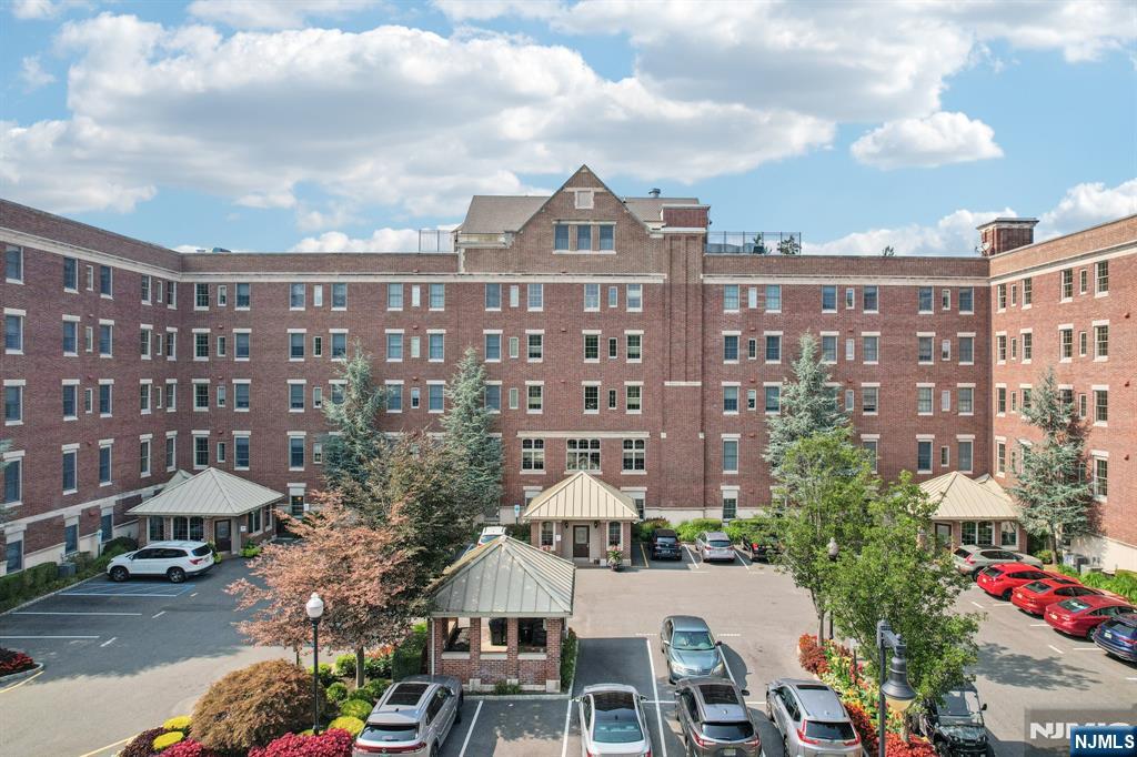 5104 Rio Vista