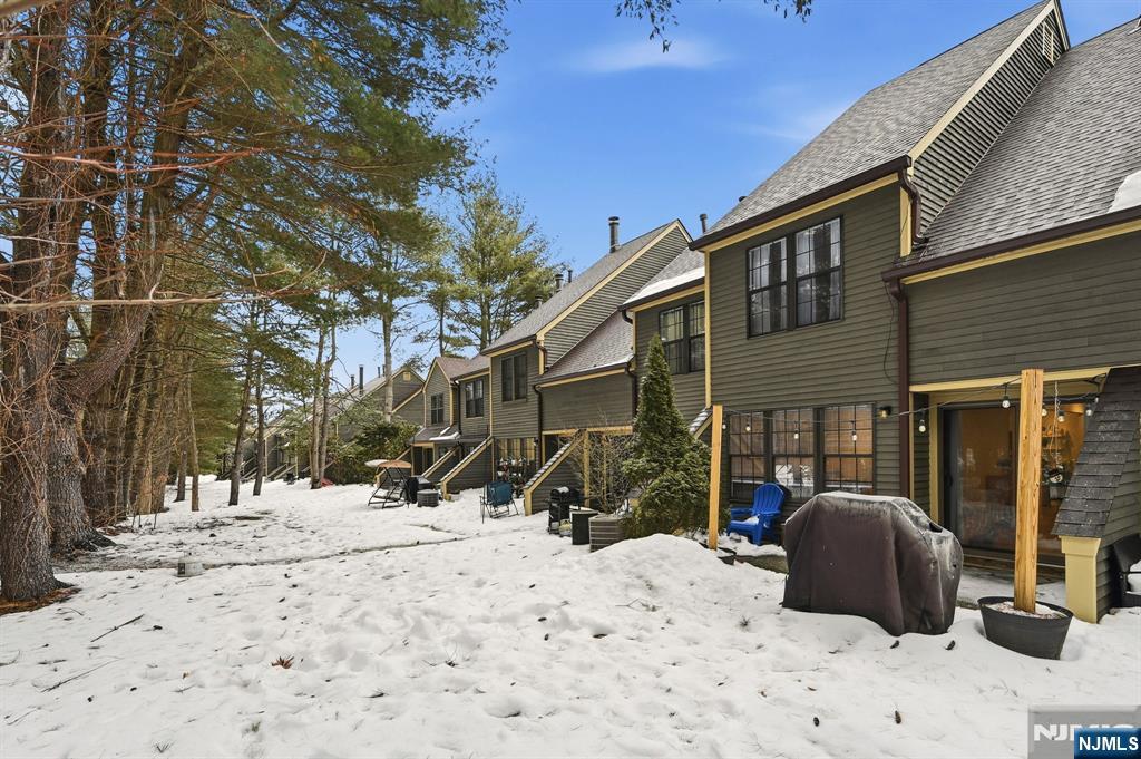 10 New Bedford Road D