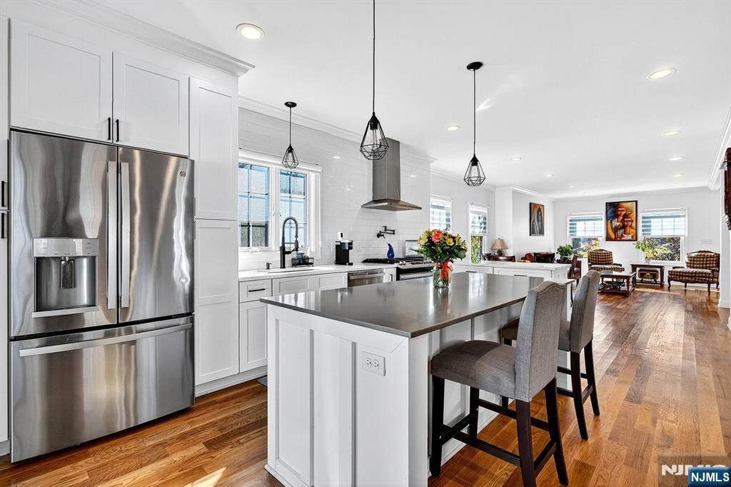 Photo of 32 Wingra Avenue, Rutherford, NJ 07070 (MLS # 25038226)