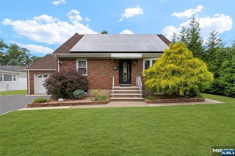 410 Monroe Avenue New Milford NJ 07646