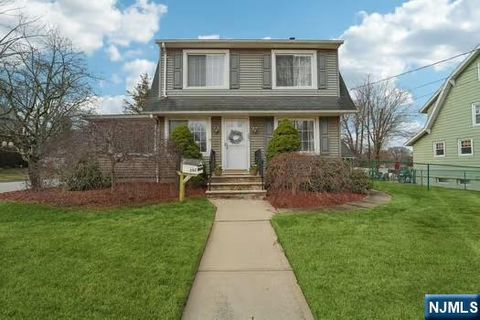 203 Midland Avenue, River Edge, NJ 07661 - MLS#: 25003302