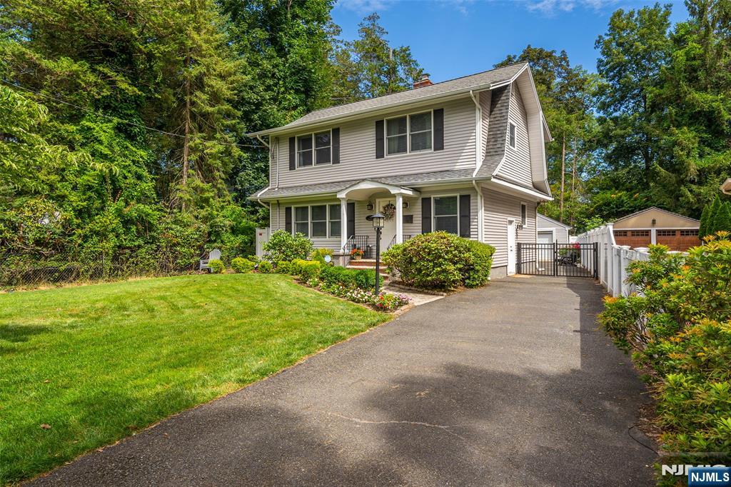 90 Washington Avenue