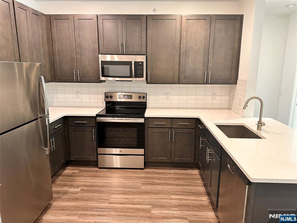 480 Paterson Avenue 102