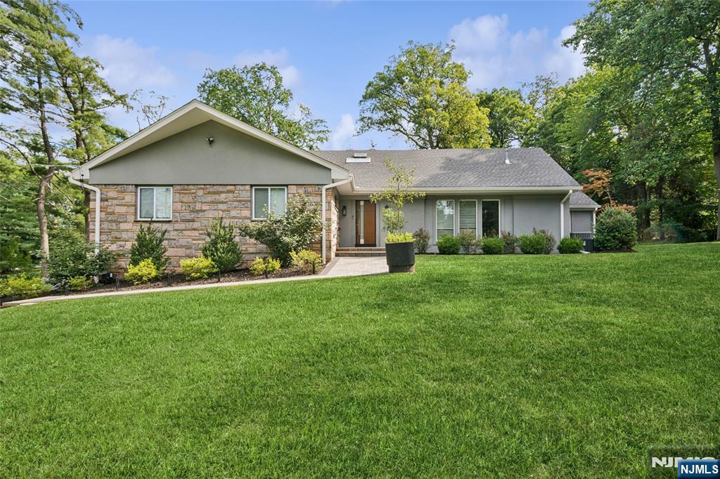 2 Brae Court