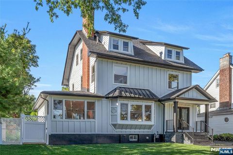 12 Irving Street Montclair NJ 07042