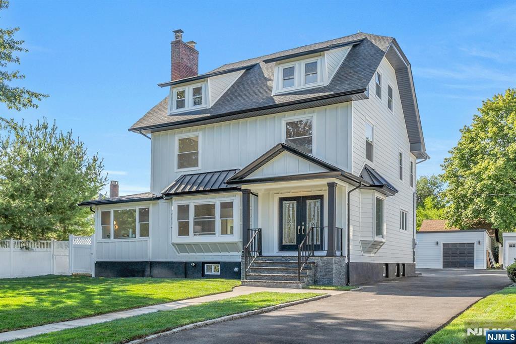 12 Irving Street