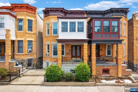 Photo of 20 Concord Street, Jersey City, NJ 07306 (MLS # 26008497)