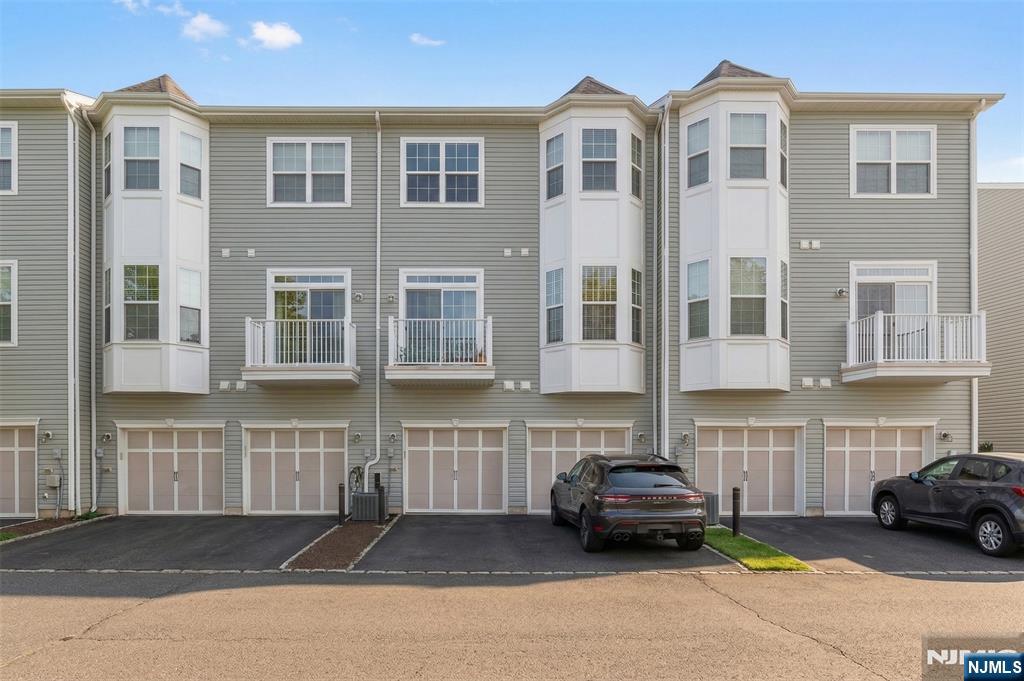 75 Wesmont Drive 1812