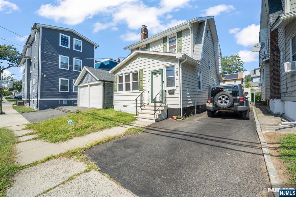 42 Quabeck Avenue