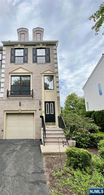 Photo of 456 Hartford Drive #4057, Nutley, NJ 07110 (MLS # 26032060)