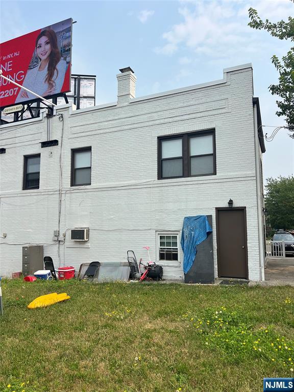 432 Broad Avenue