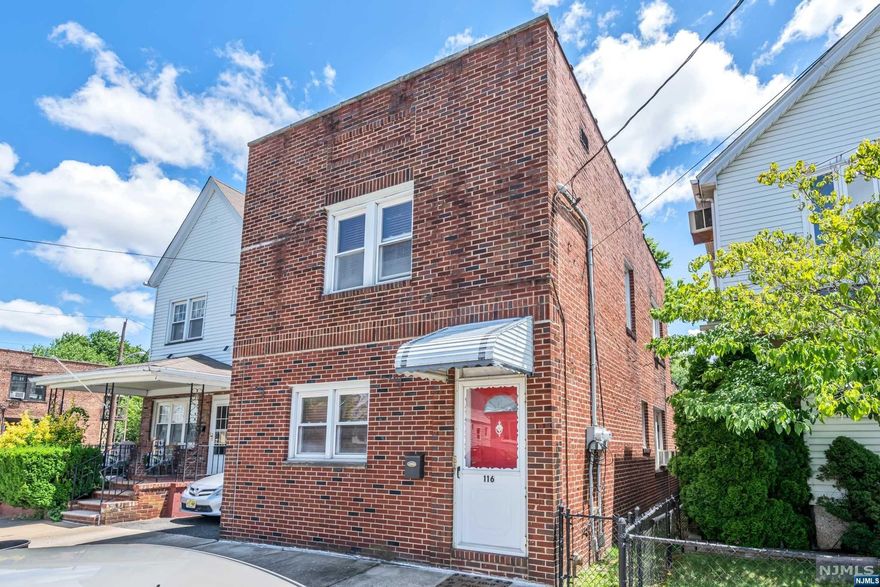 Welcome to this beautifully updated & renovated all-brick multi-family home! The 1st floor features a spacious studio apartment, perfect for a rental opportunity. The 2nd floor boasts a spacious one-bedroom unit, complete w/ a living room that could double as a home office. Both units have been meticulously updated. The kitchens are stunning, with custom countertops & a bar area perfect for entertaining. Both bathrooms are highlights, with high ceilings, black & white accents, & a luxurious jacuzzi tub, providing a spa-like retreat at home. Outside, there's a spacious, fully fenced backyard, perfect for gardening or relaxing. The property is conveniently located close to transportation, schools, & shopping. Don't miss out on this exceptional multi-family home that perfectly combines modern updates & comfortable living spaces!