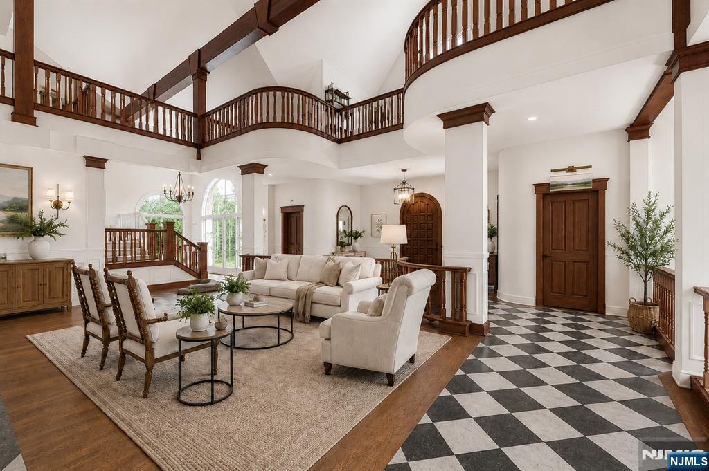 1 Cherokee Court