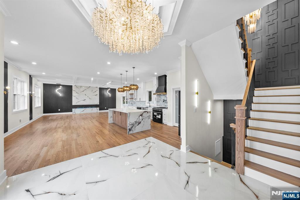 38 Pershing Place
