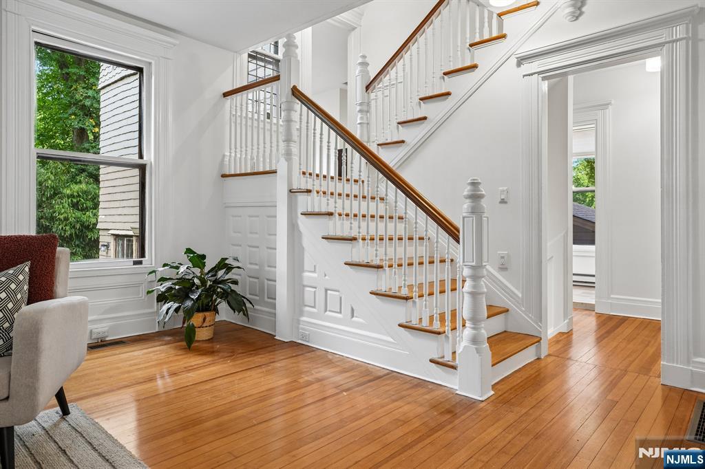 6 Edgehill Road